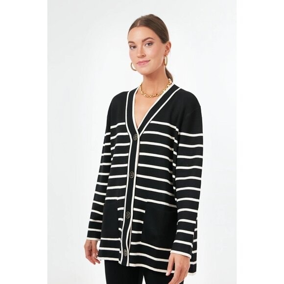 Tuckernuck Sweaters - Tuckernuck Lauren Cardigan Size Small Black White Striped V Neck Sweater
